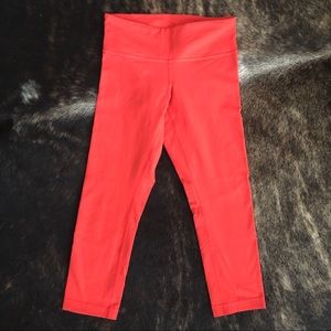 Lululemon Cherry Red Wunder Under Crops Size 6